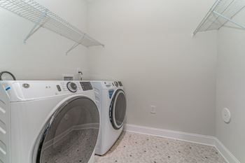 Washer & dryer included